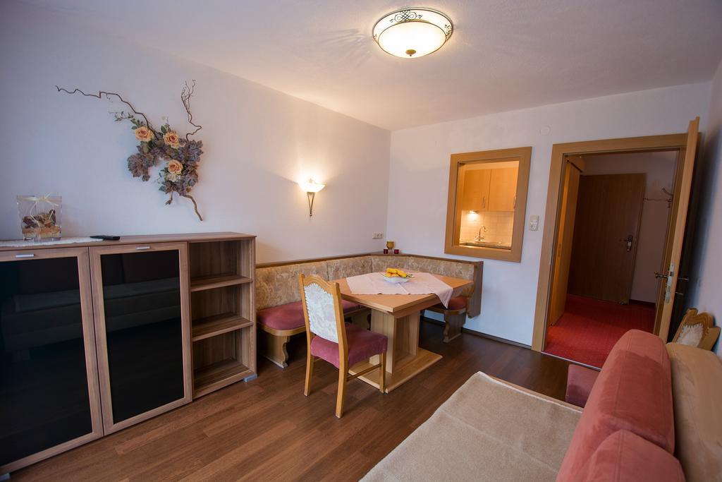 Pension Bartlhof Lermoos Kültér fotó